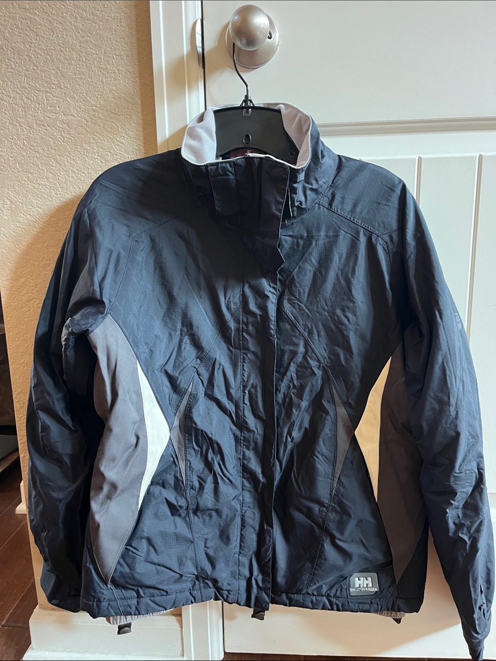 Helly Hansen Black and Gray Women's Ski Shell Jacket